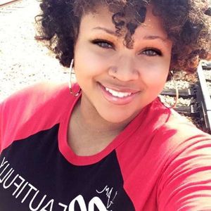 Meet your Posher, Briana